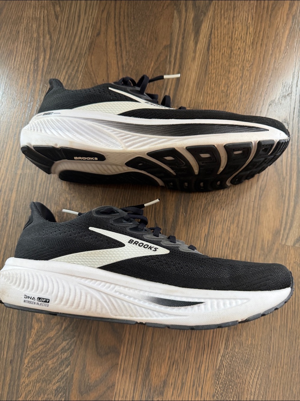 Brooks Ghost 17 sneakers mens size 10 black and white running shoes - Picture 6 of 12